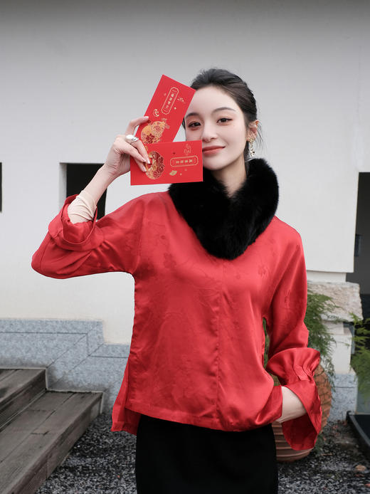 盛唐牡丹| 红色真丝梅花纹女上衣 商品图0