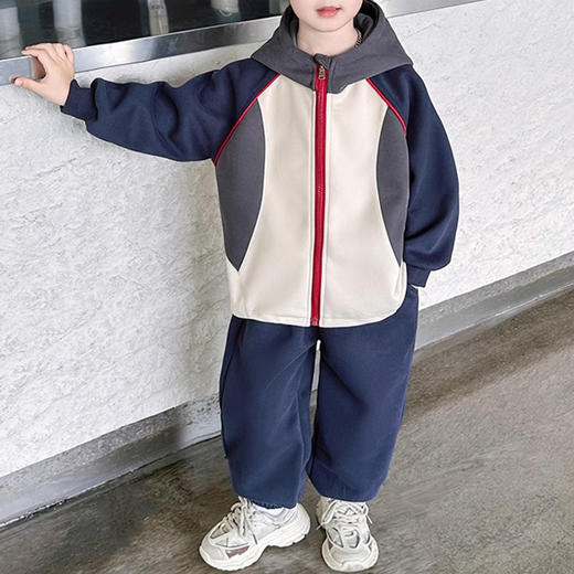 裁缝学苑TQ142新款连帽插肩袖拼接运动服套装纸样儿童卫衣裤子样板图纸 商品图3