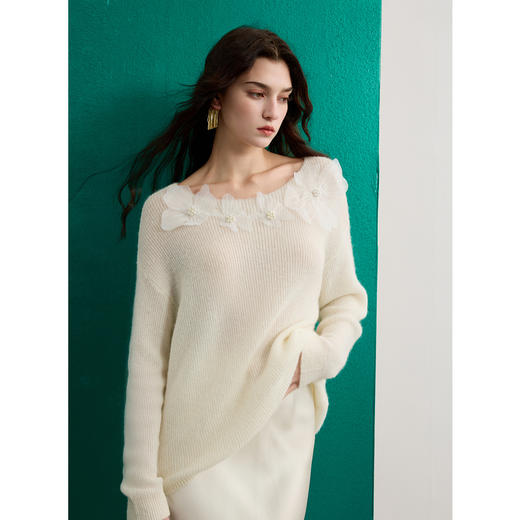 三彩2025春季新款立体花朵绵羊毛针织衫两穿一字领毛衫宽松优雅M 商品图1