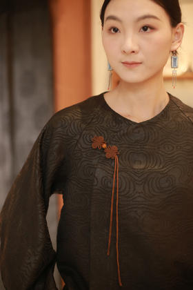 漫物记花苞袖蝴蝶盘扣上衣xys-w232