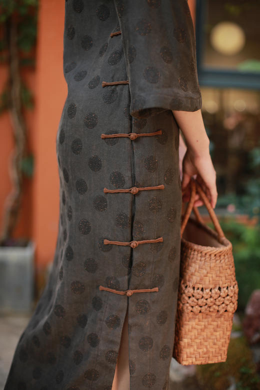 漫物记圆圈喇叭袖连肩旗袍XYS-W235 商品图5