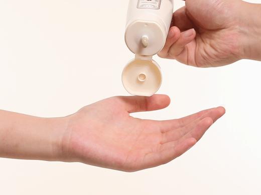 【和真源屑满净洗发乳】祛屑天花板顽固头屑、干性、油性、真菌性头屑都好用，给头皮做SPA 亲测好用，强烈建议围。堪比医护级草本养护安全无激素，儿童也放心用 商品图4