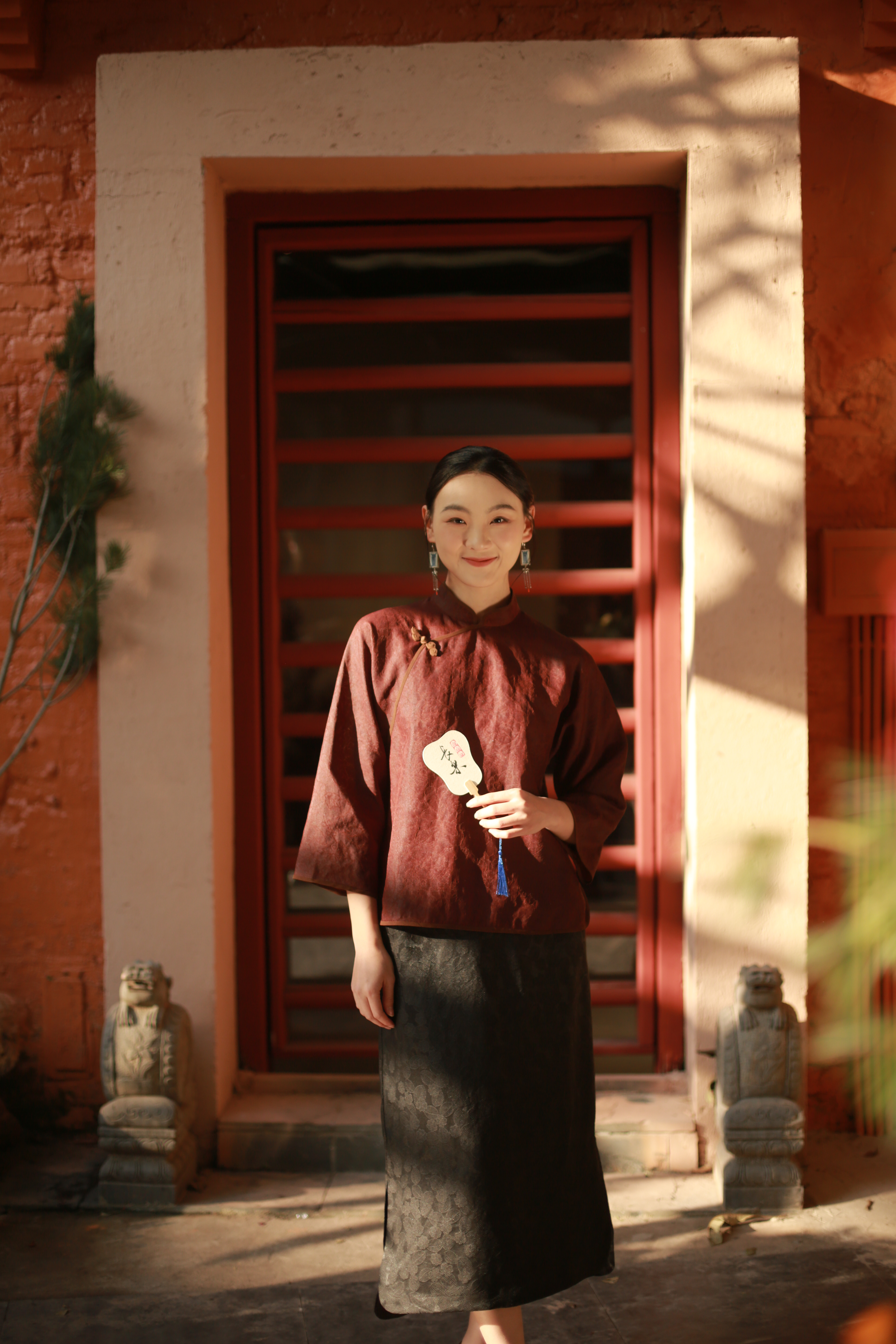 漫物记四经绞罗红云纱立领斜襟树叶扣上衣xys-w238