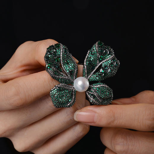 Manreya玛芮雅“魔法之蝶”淡水珍珠胸针 商品图1