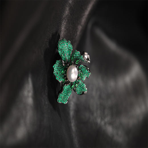 阮仕幽兰系列 合金 淡水珍珠胸针 10-11mm  米型  BHG14619YLD 商品图2