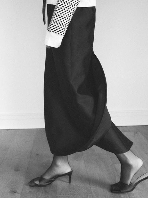 VC｜HD24015BL Carol long twirl skirt  [ 半身裙   黑 ]【HOLIDAY】 商品图5
