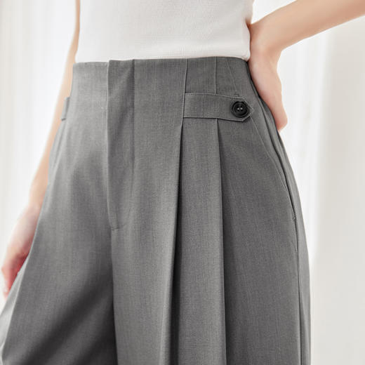 IC 设计感直筒阔腿西装裤女新款通勤休闲百搭高级宽松裤子 商品图3