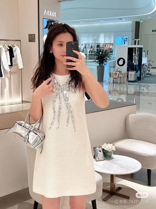 JR2025春新款连衣裙 R105801D 商品图1