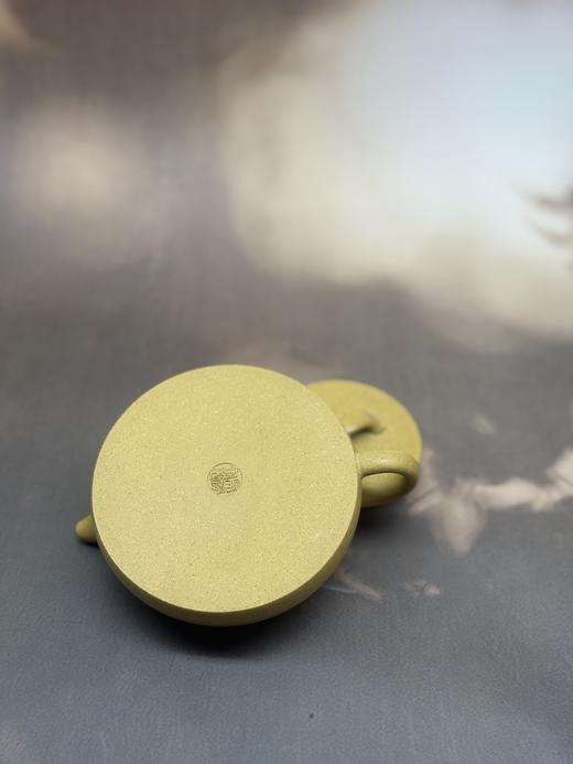 吴勇军|黄金段泥扁玉壶紫砂壶 约140ml 商品图4