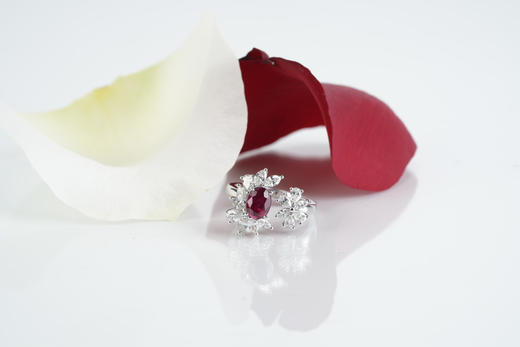 「繁花」鸽血红红宝石钻石戒指 商品图0