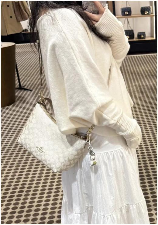 好用实用款！Coa纯元FIONA休闲手提斜挎单肩包 商品图10