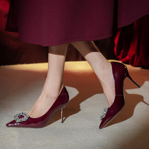 豪麟名鞋奥莱迪嘉女鞋皮鞋牛移膜革DJHJA51WP013酒红色  原价1960元 商品图1