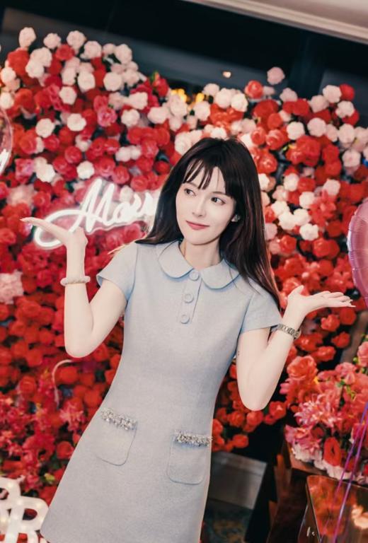 JR2025春新款连衣裙R103501C 商品图1