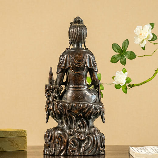清 沉香木雕自在观音像 商品图4