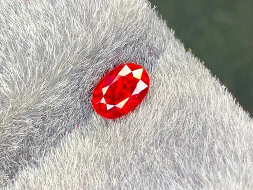 0.72ct刻面红宝石裸石 商品图1