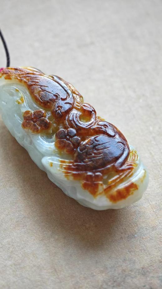 喜上梅梢·和田吊坠【嘉石576】 商品图0