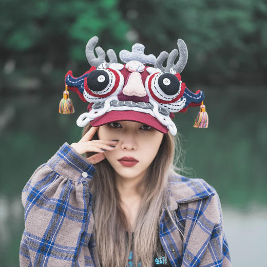 【1.21-2.6停发】芽小七原创手作舞龙中国风棒球帽子女龙年醒狮帽春秋遮阳防晒圆顶 商品图0