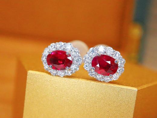 0.6ct刻面红宝石耳钉 商品图1