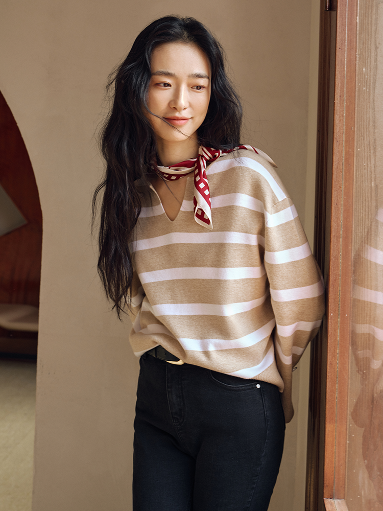 休闲V领真丝有机棉混纺条纹毛衫FCF1WST028