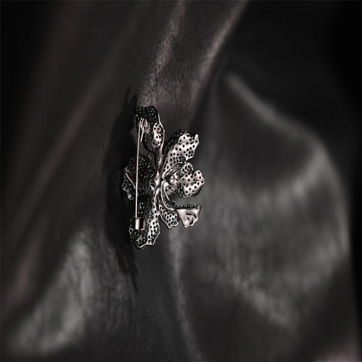 阮仕幽兰系列 合金 淡水珍珠胸针 10-11mm  米型  BHG14619YLD 商品图1