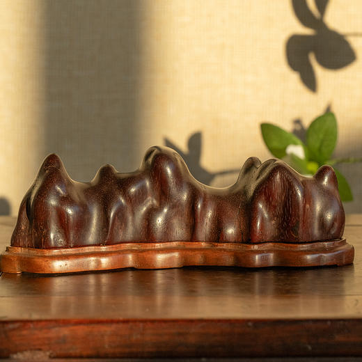 清 紫檀木雕山子笔架山 商品图0