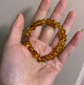 JS（小白）琥珀随形手链 商品图0