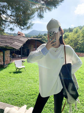 <曾小咸推荐>早秋设计感假两件宽松长袖卫衣