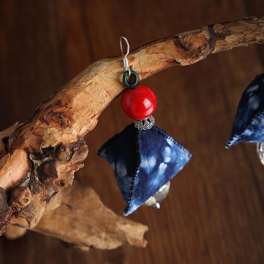 蕉月手工蜡染耳环  | 民族风情 商品图1
