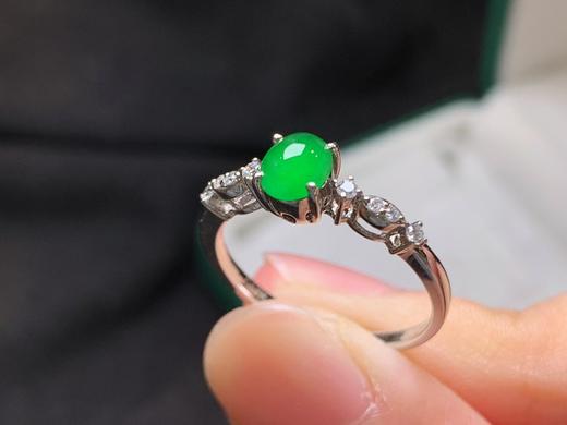 蛋面翡翠戒指 商品图1