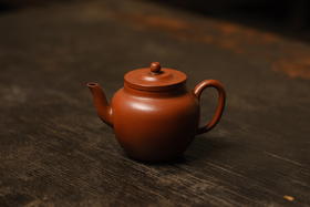 早期珍品｜老朱泥文人宫灯壶 全手工 约100ml