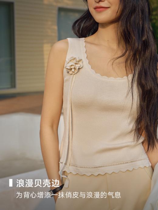 真丝羊绒贝壳边U领背心(配手勾花)FCF1VET013 商品图6