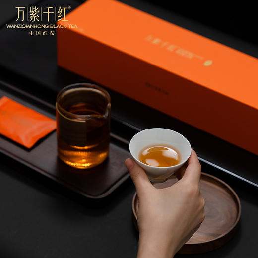 万紫千红峨眉高山红茶特级(论道)礼盒装茶叶180g 商品图3