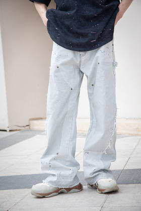 W516438249设计毛边弯刀工装裤