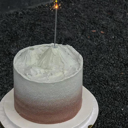 景观火山男神蛋糕 商品图0