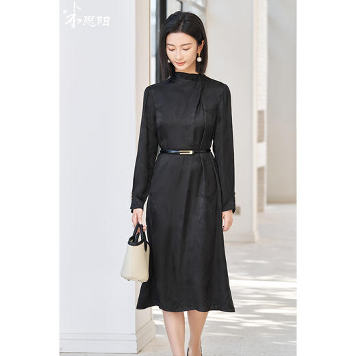 剩S/M/L/XL 米思阳2026春季新款新中式轻奢高级感连衣裙暗提花缎面光泽长裙子 商品图0