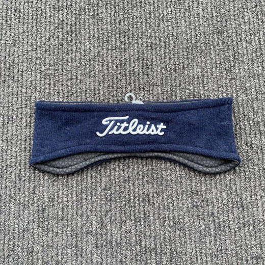 正品Titleist冬季高尔夫护耳，有效保护耳朵防冻伤。只有黑色，蓝色。
原价27美金。 商品图3