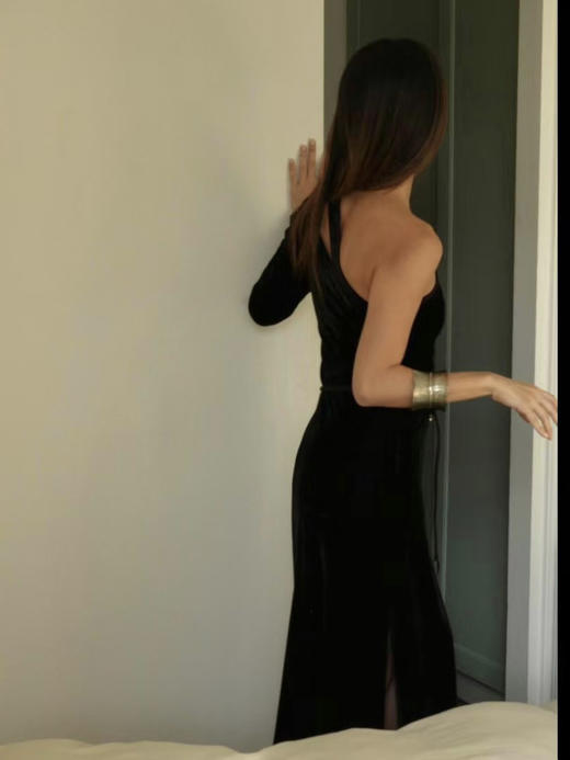 CG｜Diana velvet dress [ 斜肩丝绒连衣裙 ] 商品图0