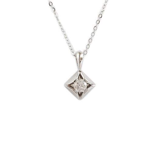 【周大福】AU750白金时尚经典款0.193克拉钻石吊坠项链050125NJM04 现售价：2480 商品图0