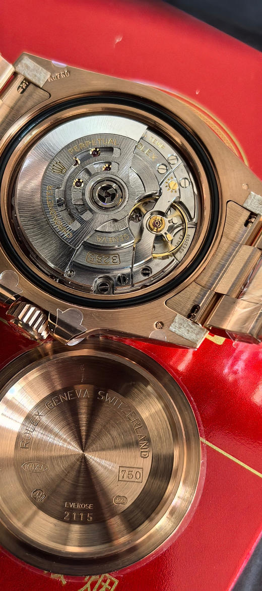 clean厂出品➕必属精品❗️❗️c厂格林尼治126711沙士圈 🔥🔥🔥沙士/黑棕圈特点简介本次沙士圈为黑/棕色对应拼接，沿承可乐/国米圈加工工艺，两色相交之处，搭配正品一致的机芯完美融合❕❕❕ 商品图11