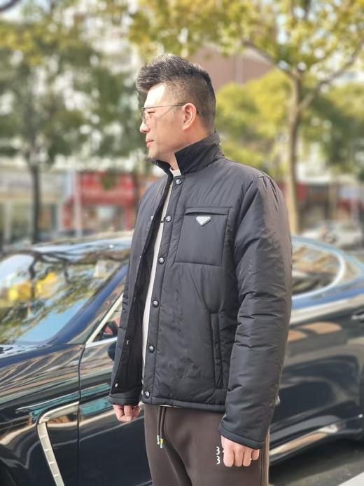 2025【臻品首发】Pra/普男士金属徽标饰Re-Nylon夹克棉衣外套 商品图4