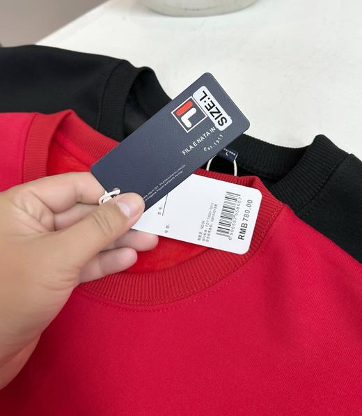 FILA斐乐黑金新年主题银狐绒圆领卫衣休闲情侣款  顶级版本 商品图8