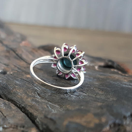 【天然正品】AU750白金镶钻镶天然蓝色和紫红色碧玺太阳花造型戒指101224NJM08 现售价：2480 商品图4