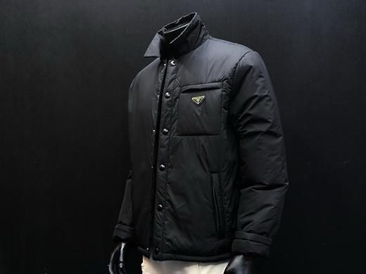 2025【臻品首发】Pra/普男士金属徽标饰Re-Nylon夹克棉衣外套 商品图1