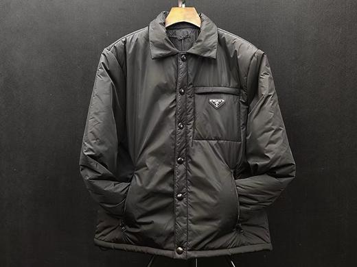 2025【臻品首发】Pra/普男士金属徽标饰Re-Nylon夹克棉衣外套 商品图2
