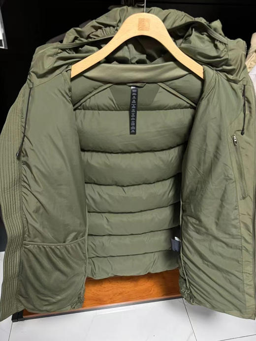 天猫2580，纯正品，鹅绒，正品lululemon羽绒服
Wunder puff细节，感受身体被柔软线条包裹,只有XL XXL
断码清货特价 商品图4