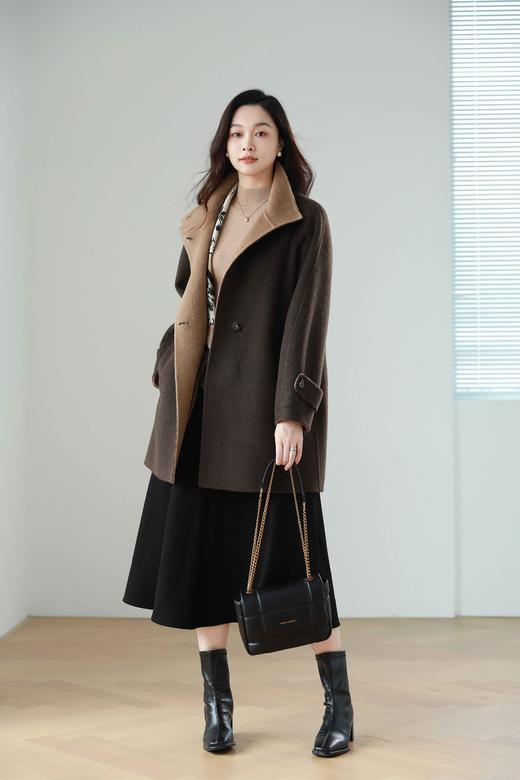 火桐hooton 爱在日落黄昏 骆驼绒烟囱领拼色大衣9856 商品图2