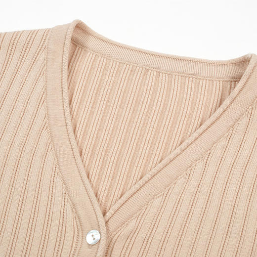 西遇HK复古美拉德套装女早春新款针织上衣搭配百褶裙两件套SS140779 商品图5