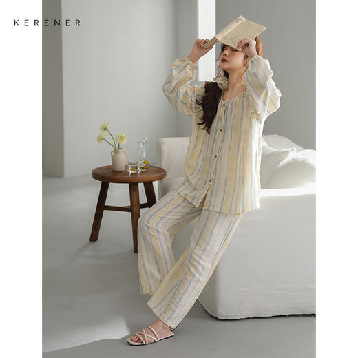 可人儿原创设计新款泡泡绵女士睡衣春秋长袖时尚可外出家居服套装 商品图3