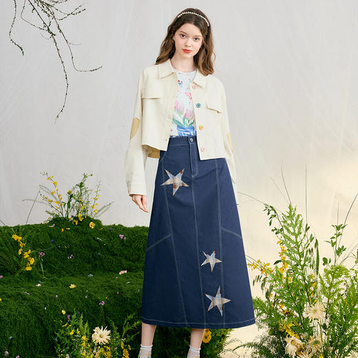 两三事 星河宇宙 2025春季新款复古格子星星贴布绣牛仔半身裙长裙 商品图1