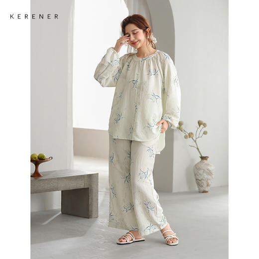 可人儿原创设计新款泡泡绵女士睡衣春秋长袖时尚可外出家居服套装 商品图3